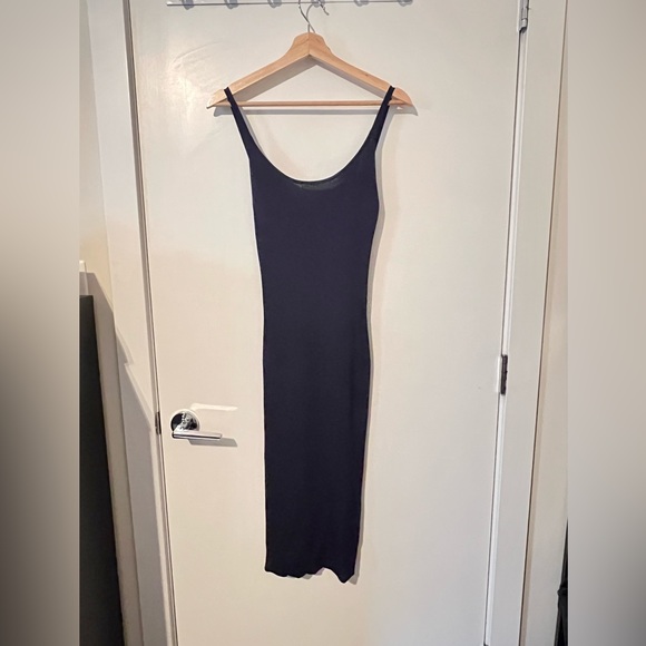 Aritzia Wilfred Anthem Dress - Picture 3 of 6